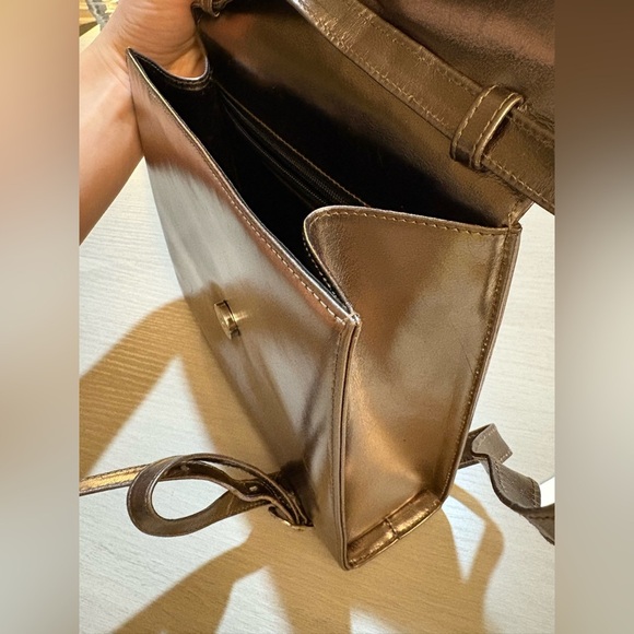 Salvatore Ferragamo Metallic Brown Cosmetic Bag - Picture 6 of 8